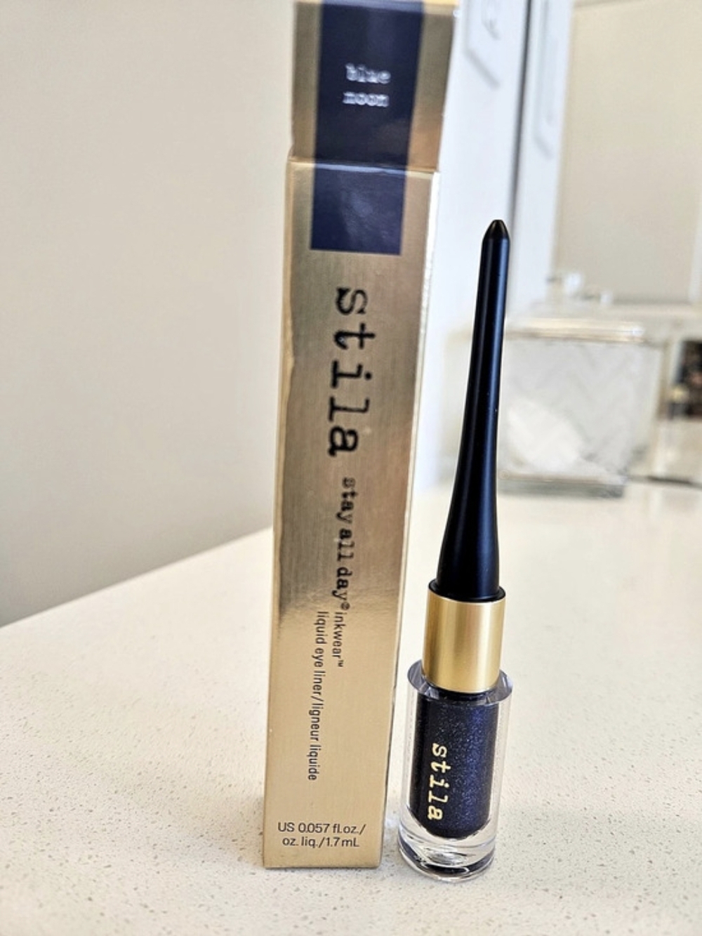 stila Stay All Day Waterproof Liquid Eyeliner Blue moon